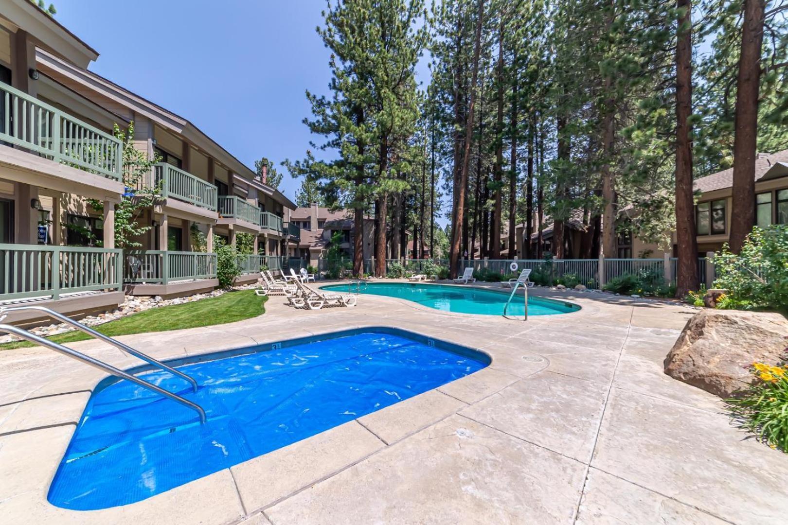 #338 - Naturally Sunlit Condo With Pool, Jacuzzi, Sauna, & Game Room Mammoth Lakes Exterior foto